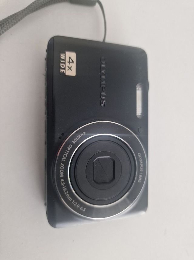 Olympus VG-150 Cámara Digital 12MP