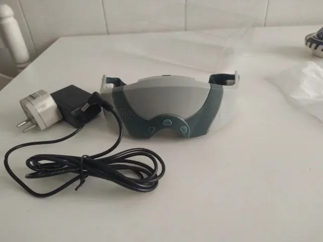 Massaggiatore per tempie e occhi inutilizzato