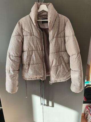 Cazadora acolchada cuadros mujer