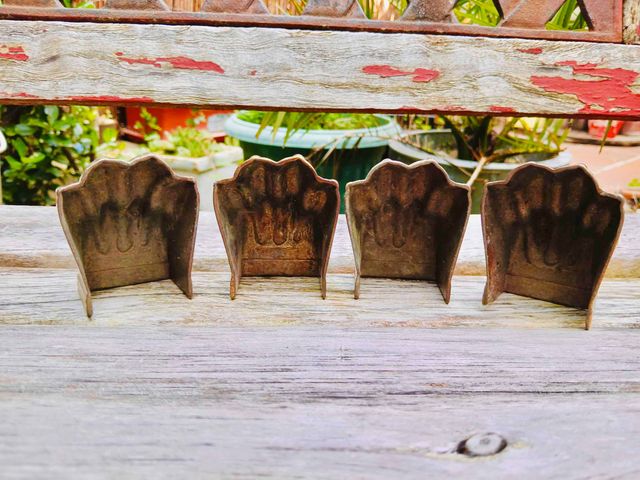 4 Patas Garra León Mueble Vintage