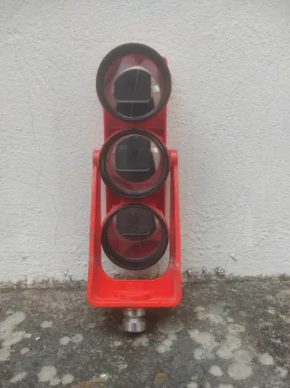 Prisma Topografía Rojo