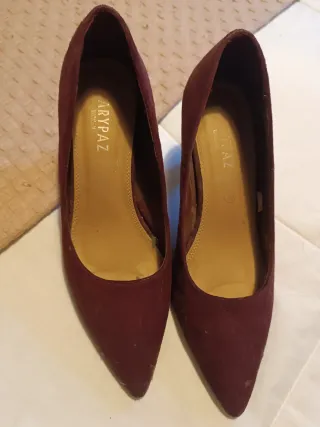 Zapatos de tacón Marypaz granates