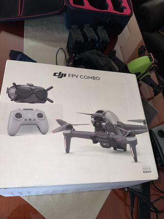 DJI FPV Combo Drone + 3 Baterías + Maleta+ Lentes