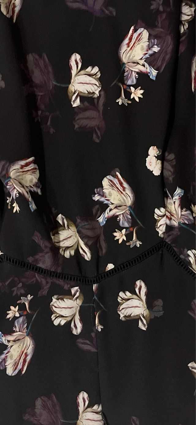 Saia rodada PDH floral preta e multicolor