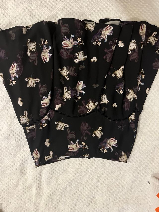 Saia rodada PDH floral preta e multicolor