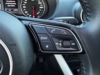 Audi Q2 DESIGN 35 TFSI S TRONIC con LEVAS, CONTROL DE VELOCIDAD...