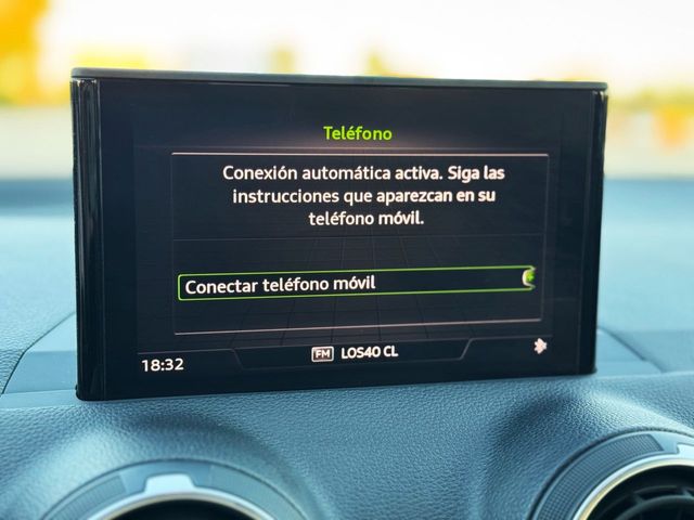 Audi Q2 DESIGN 35 TFSI S TRONIC con LEVAS, CONTROL DE VELOCIDAD...