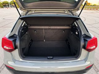 Audi Q2 DESIGN 35 TFSI S TRONIC con LEVAS, CONTROL DE VELOCIDAD...