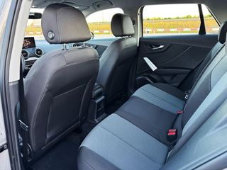 Audi Q2 DESIGN 35 TFSI S TRONIC con LEVAS, CONTROL DE VELOCIDAD...