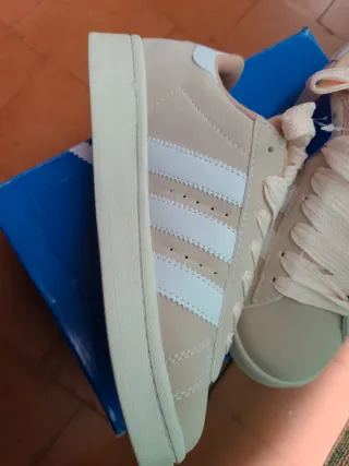 Zapatillas Adidas Mujer Beige y Rosa