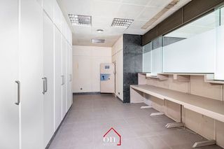 Local comercial en venta en Centre - Estació en Sant Cugat del Vallès