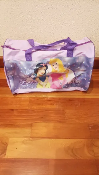 Bolsos de viaje , mochila y Carrito para mochila