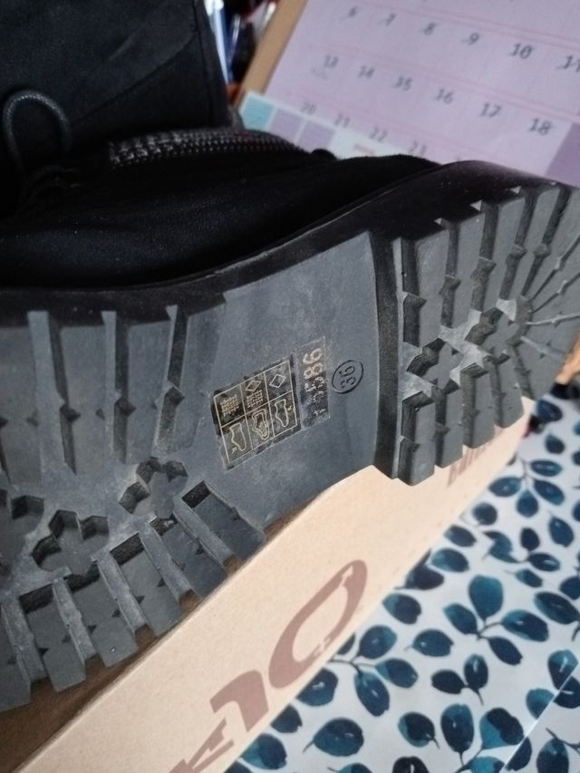 Botas negras CHK10 Revival Edition