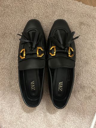 Mocassini neri Zara similpelle con fibbia