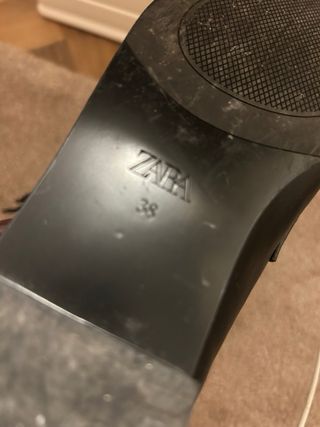 Mocassini neri Zara similpelle con fibbia