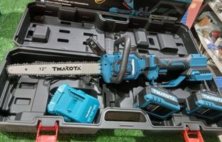 Motosega telescopica con oliatore 68 V