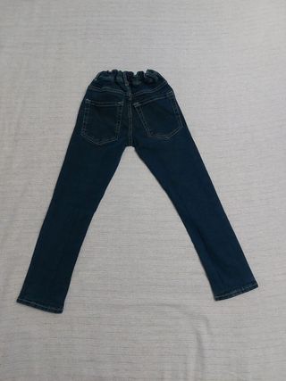Jeans da bimbo marca OVS