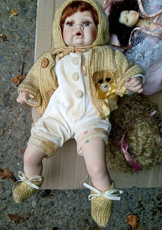 Bambole ceramica da collezione. 9 euro ciascuna