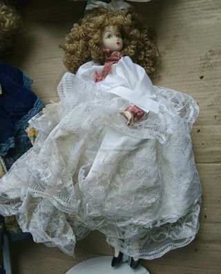 Bambole ceramica da collezione. 9 euro ciascuna