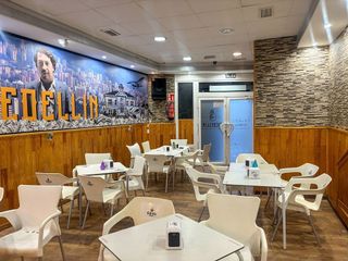 Bar en venta en La Chanca - Pescadería en Almería