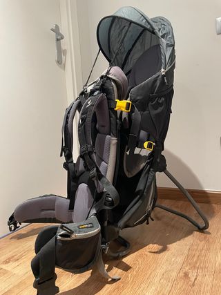 Mochila Portabebés Trekking Deuter