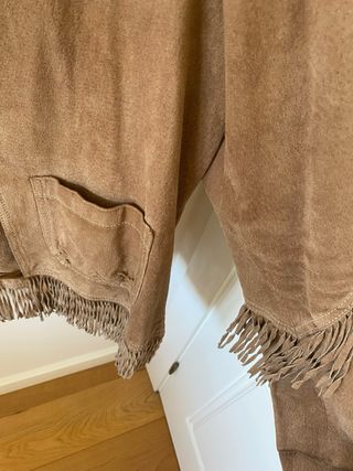 Chaqueta Suiteblanco ante flecos Talla XS,