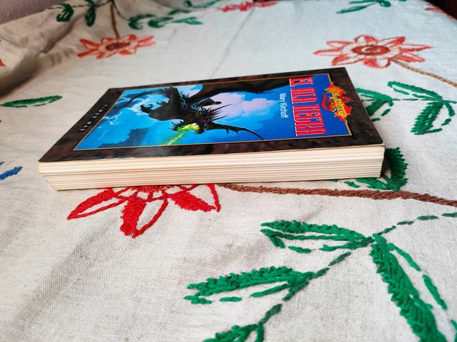 Ala negra. Dragonlance. Timun Mas.