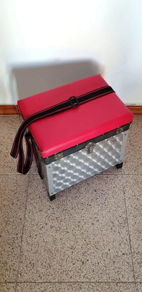 CAJON DE PESCA ASIENTO ACOLCHADO