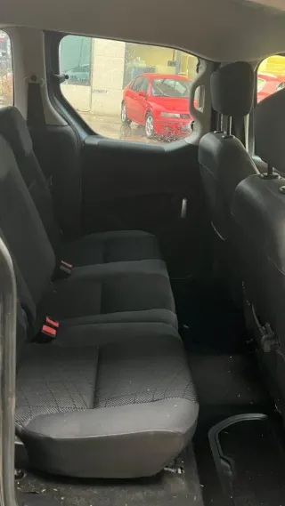 Peugeot Partner 2009