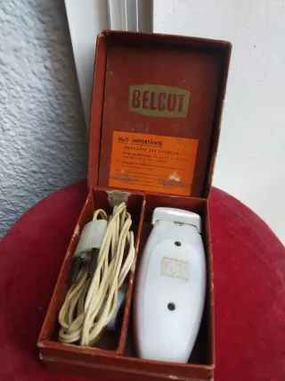 Máquina de afeitar BELCUT antigua 1955