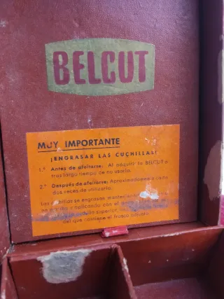Máquina de afeitar BELCUT antigua 1955