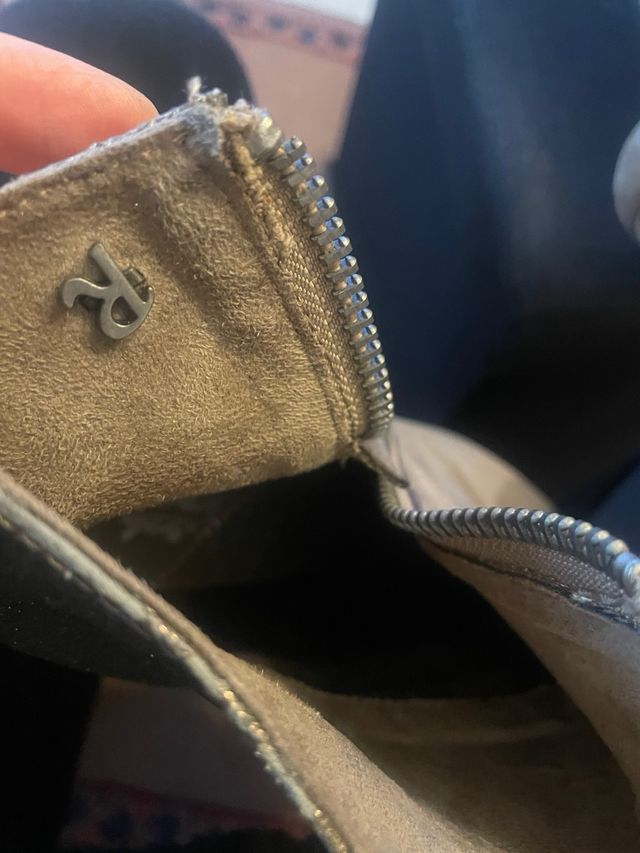 Tronchetti tacco 10 beige/dorato