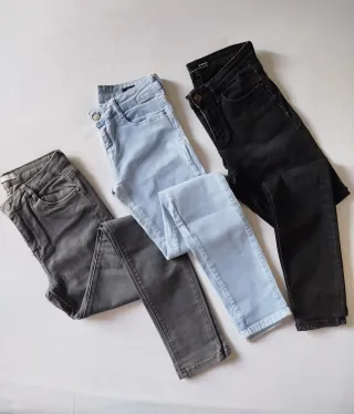 3 Pantalones Vaqueros Pitillo Zara y Stradivarius