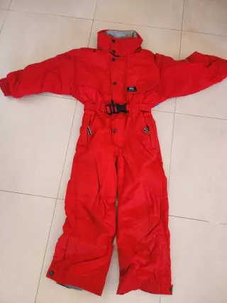 Mono de esquí para niño rojo