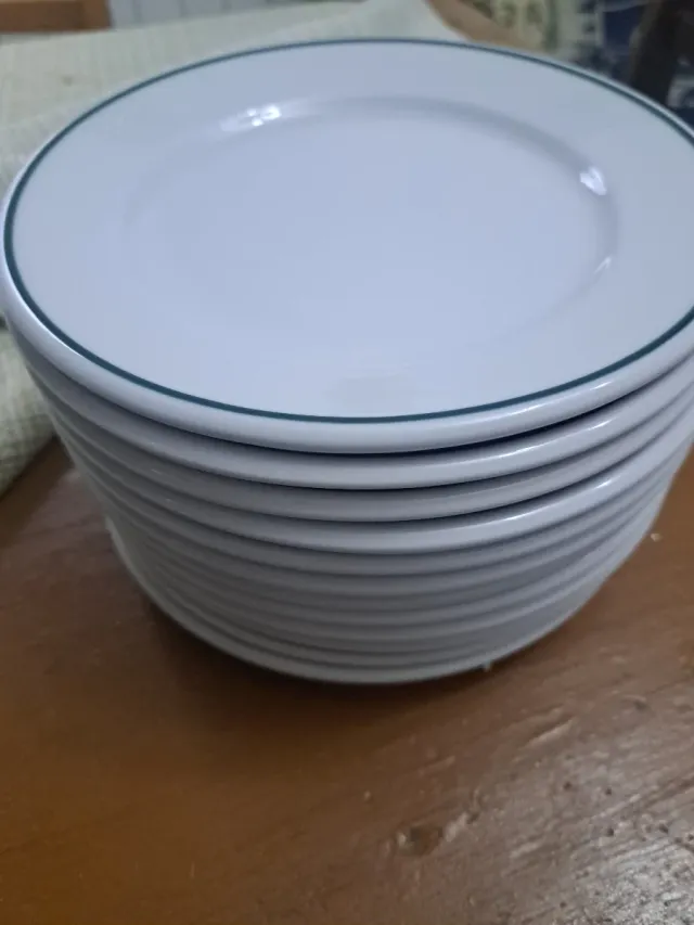 Piatti da dessert in porcellana