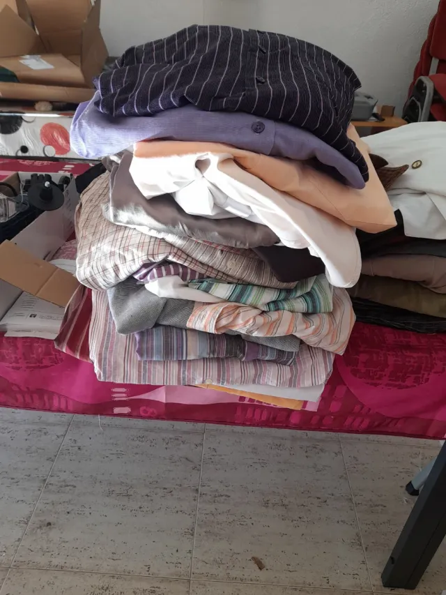 Lote de Camisas Variadas 30 , a 15 euros todas 