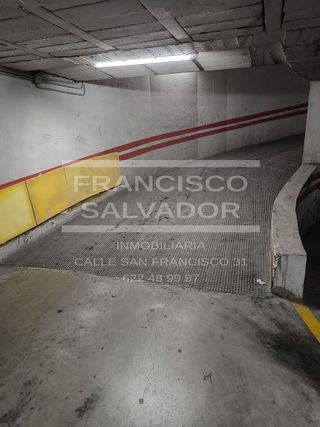 Garaje en venta en Lucena