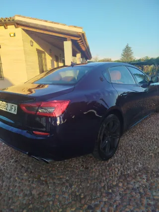 Maserati Ghibli 2015