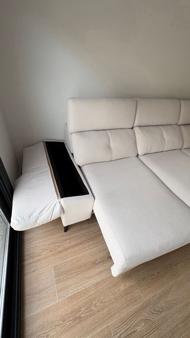 Sofá modular esquinero beige tapizado antimanchas