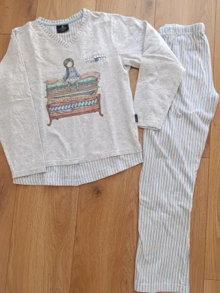 Pijama Gorjuss niña Talla 10 + 4 postales