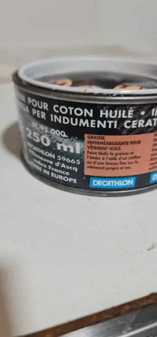 Cera para ropa Decathlon