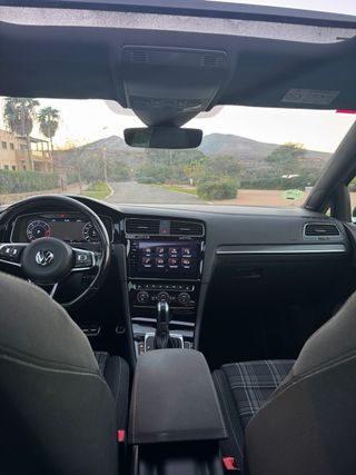 Volkswagen Golf GTD 7.5