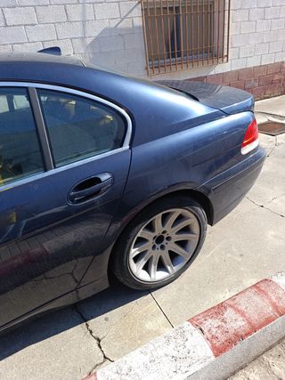 BMW Serie 7 2004