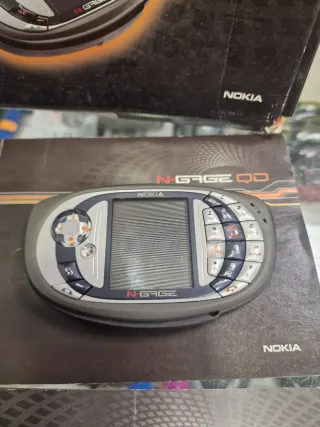 Nokia N-Gage QD + Juegos y Accesorios
