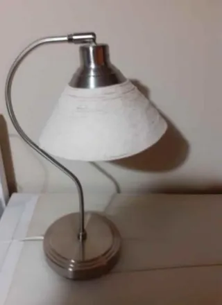 Lámpara de mesa Ikea