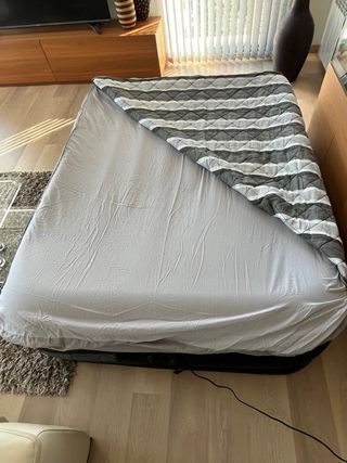 Cama autohinchable 160x205 + bajera +edredón