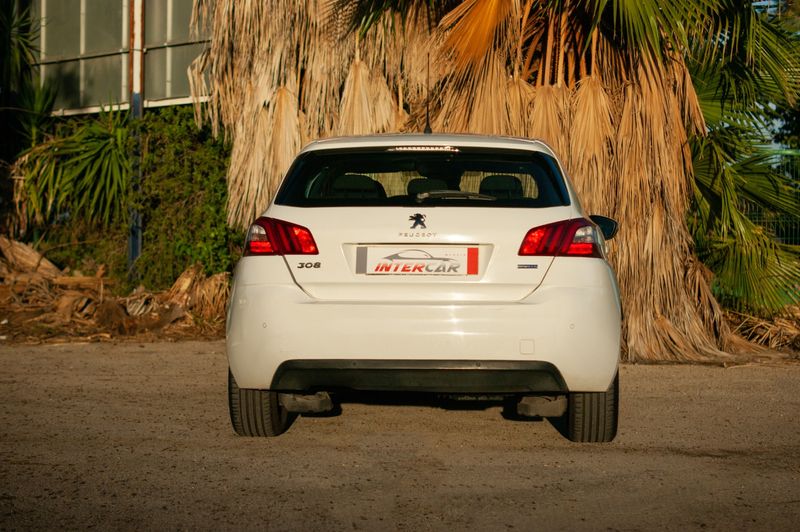Peugeot 308 1.6 BlueHDi Access 2015, foto 8