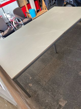 Mesa de oficina coworking 2,4x1,2m