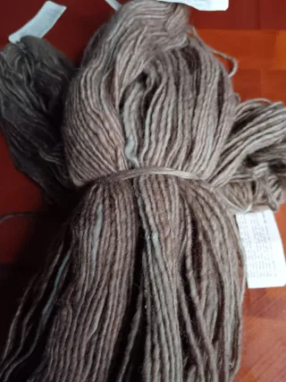 Lana Manos - Filato Marrone