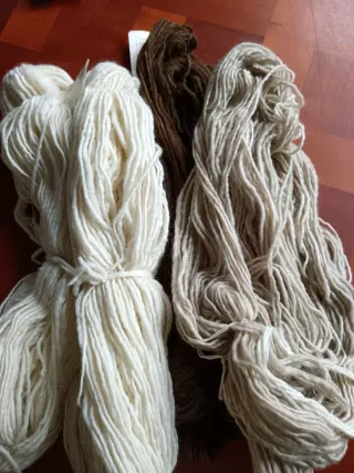 Lana Manos Uruguay - Marrone e Bianco